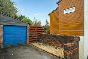 Photo 16- click for photo gallery